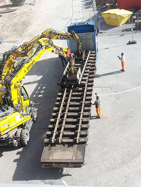 (Gr&ouml;&szlig;e ca. 120 kb)