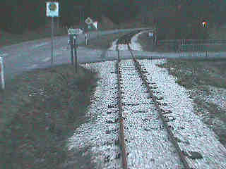 Der Bahn&uuml;bergang Steinm&uuml;hle (10 Kb)