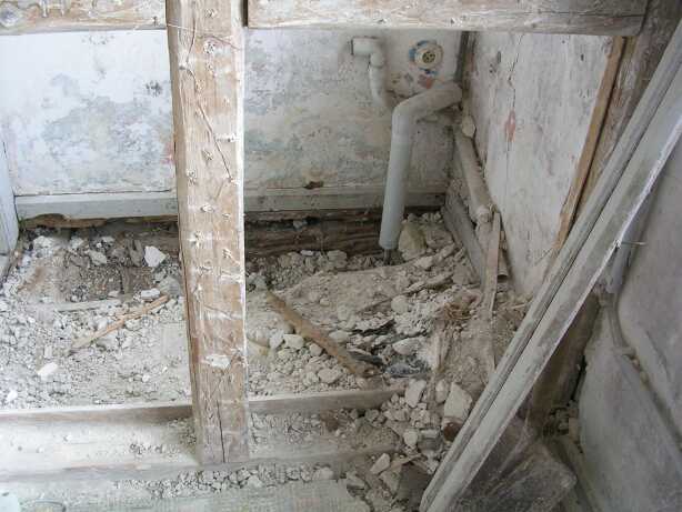 Baustelle Toilette (Grouml;&szlib;e ca. 35 Kb)