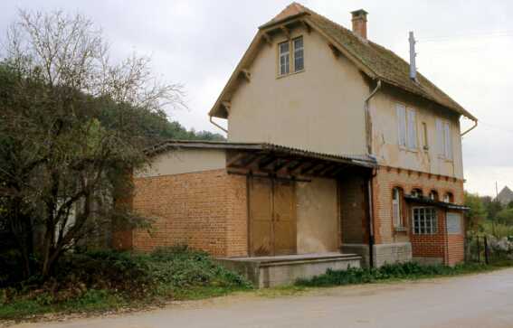 Bahnhof Dischingen (Bildgr&ouml;&szlig;e ca. 25 Kb)