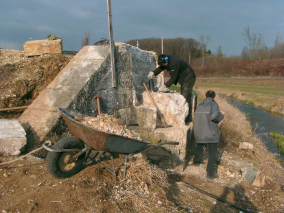  (Gr&ouml;&szlig;e ca. 111 kB)