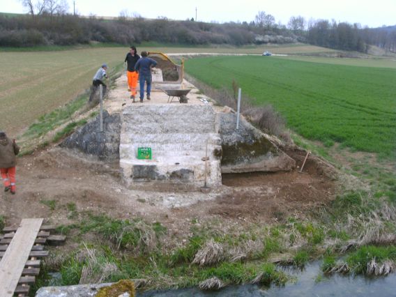  (Gr&ouml;&szlig;e ca. 99 kB)