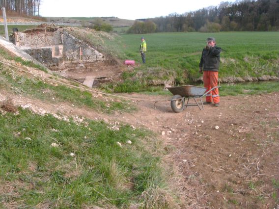  (Gr&ouml;&szlig;e ca. 104 kB)