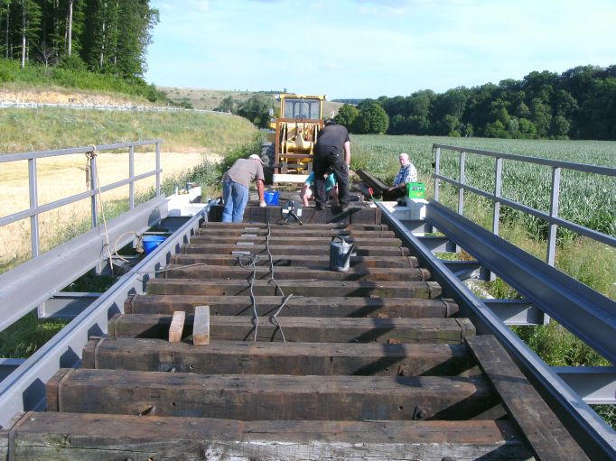  (Gr&ouml;&szlig;e ca. 82 kB)