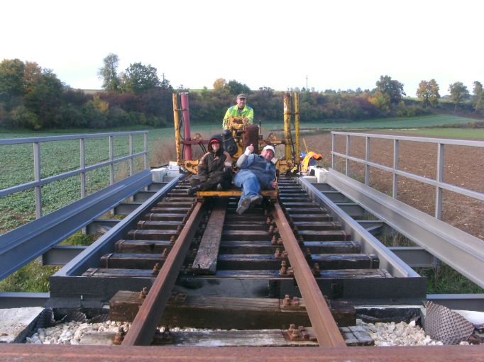  (Gr&ouml;&szlig;e ca. 66 kB)