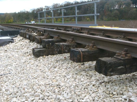 (Gr&ouml;&szlig;e ca. 63 kB)