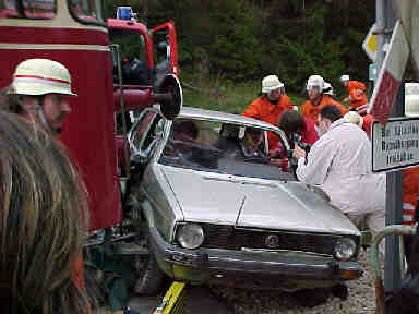 Eingeklemmte Personen (Gr&ouml;&szlig;e ca. 14 KB)