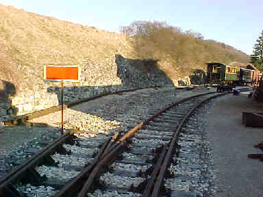 Gleis 1 abgebaut (15 Kb)