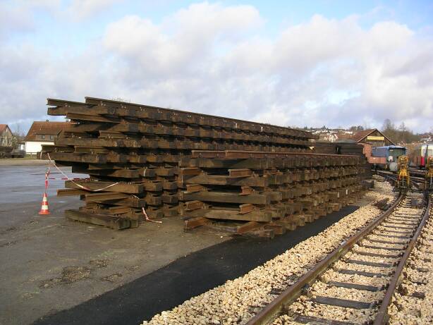 Zwischenlagern der fertigen Joche (Gr&ouml;&szlig;e ca 47 kb)