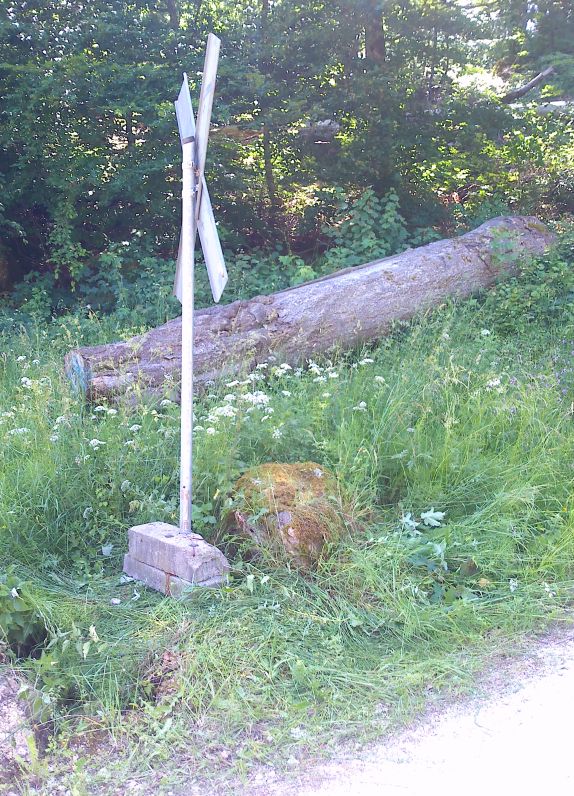 Andreaskreuz (Gr&ouml;&szlig; 166 kb)