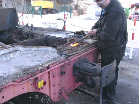 Brennschneidarbeiten (Größe 38 Kb)