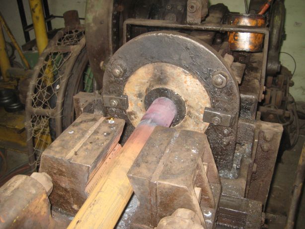 Rauchrohre walzen (Gr&ouml;&szlig;e 57 Kb)