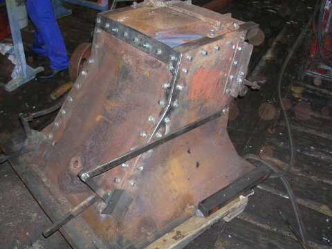 Der Aschkasten (Gr&ouml;&szlig;e 53 Kb)