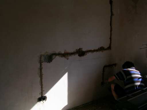 Elektroinstallation im Aufenthaltsraum  (Gr&ouml;&szlig;e ca. 7 Kb)