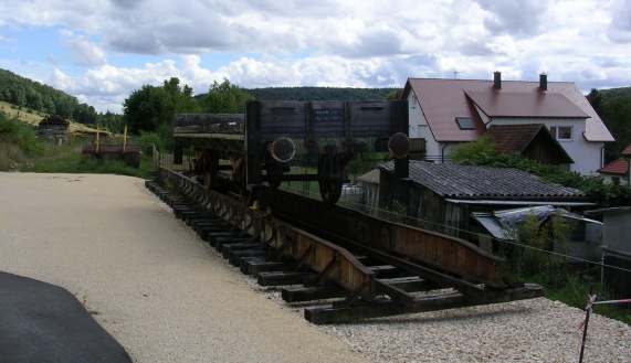 Die Rollbockgrube im Sommer 2008 (24 Kb)