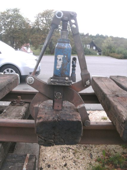 Die Presse in der gesamtansicht (Gr&ouml;&szlig;e ca 49 kb)