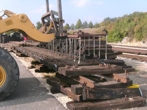 Positionieren des Schwellenrahmens (Gr&ouml;&szlig;e ca 43 kb)