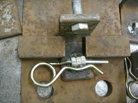 Sicherung der Schwellen (Gr&ouml;&szlig;e ca 38 kb)