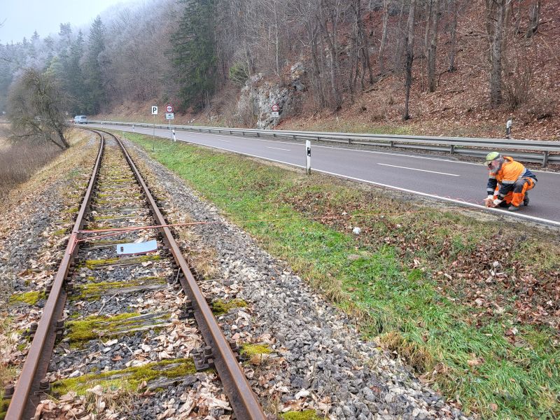 Vermarken der Gleislage (Gr&ouml;&szlig; 177 kb)