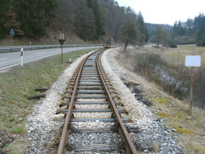 weitere Joche verlegt (Gr&ouml;&szlig; 114 kb)