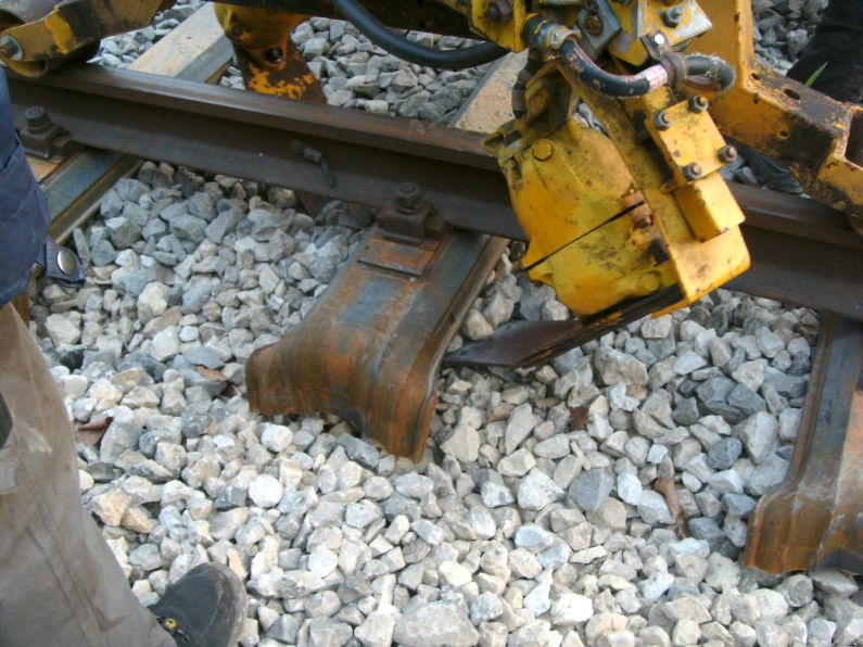 Schrauben anziehen (Gr&ouml;&szlig; 100 kb)