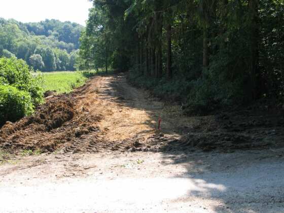 Anfang des neuen Radwegs (Gr&ouml;&szlig;e ca 31 kb)