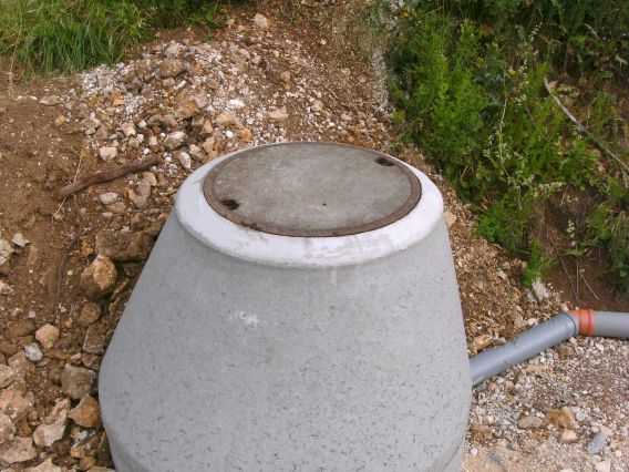 Schachtdeckel (Gr&ouml;&szlig;e ca. 66kB)