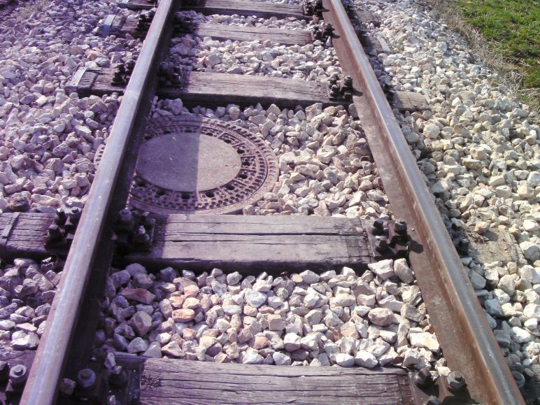  (Gr&ouml;&szlig;e ca. 135kB)