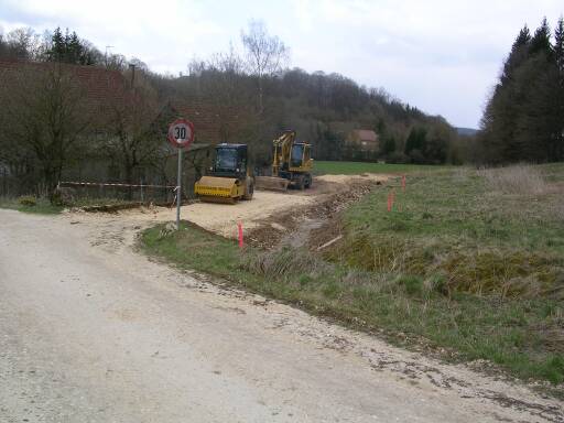 Dammkrone am B&Uuml; S&auml;gm&uuml;hle (Gr&ouml;&szlig;e ca. 28kB)