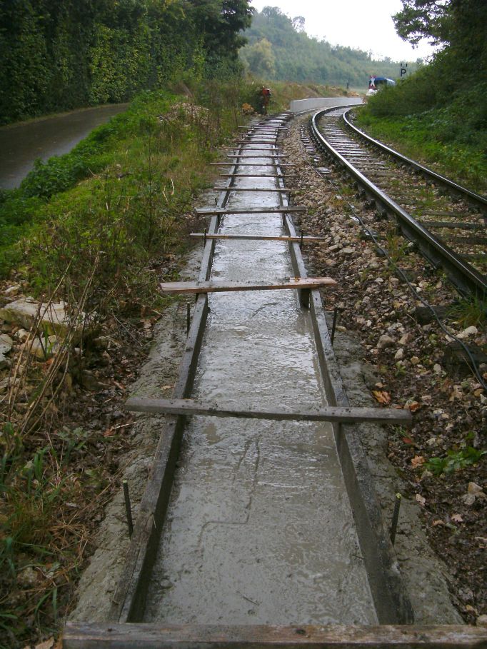 Bahnsteigbau Iggenhausen(Gr&ouml;&szlig;e ca. 154 kB)