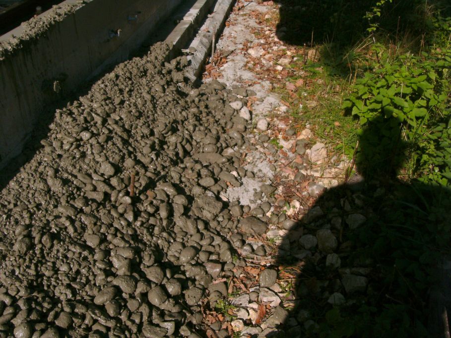 Bahnsteigbau Iggenhausen(Gr&ouml;&szlig;e ca. 148 kB)