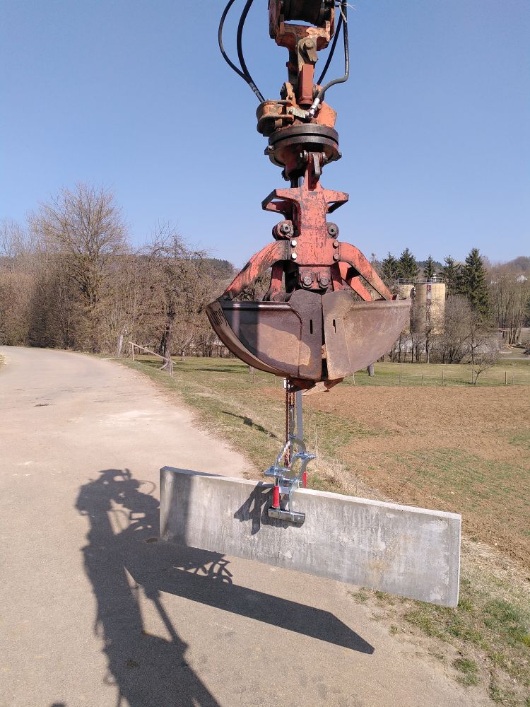 Bahnsteigbau Iggenhausen(Gr&ouml;&szlig;e ca. 153 kB)