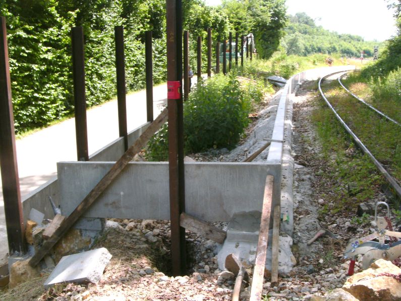 Bahnsteigbau Iggenhausen(Gr&ouml;&szlig;e ca. 126 kB)