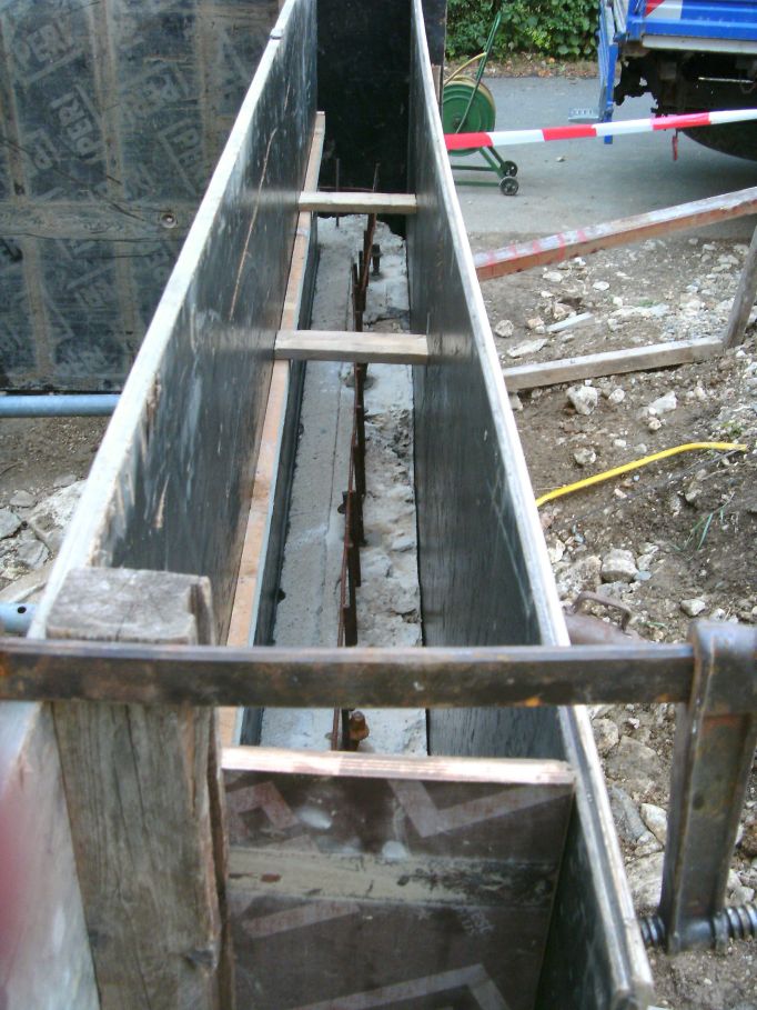 Bahnsteigbau Iggenhausen(Gr&ouml;&szlig;e ca. 116 kB)