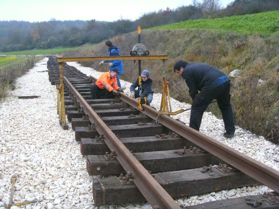  (Gr&ouml;&szlig;e ca. 61 kB)