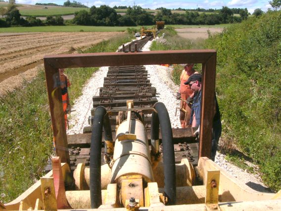  (Gr&ouml;&szlig;e ca. 121 kB)