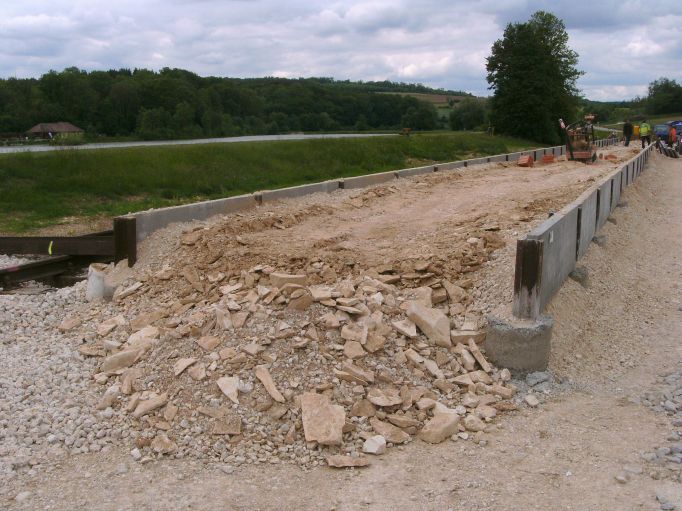 (Gr&ouml;&szlig;e ca. 79 kB)