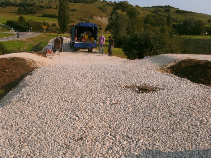 (Gr&ouml;&szlig;e ca. 104 kB)