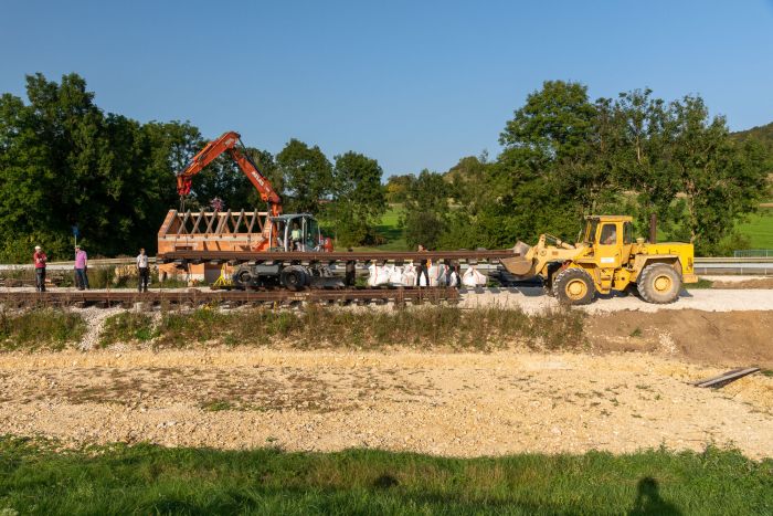 (Gr&ouml;&szlig;e ca. 102 kB)