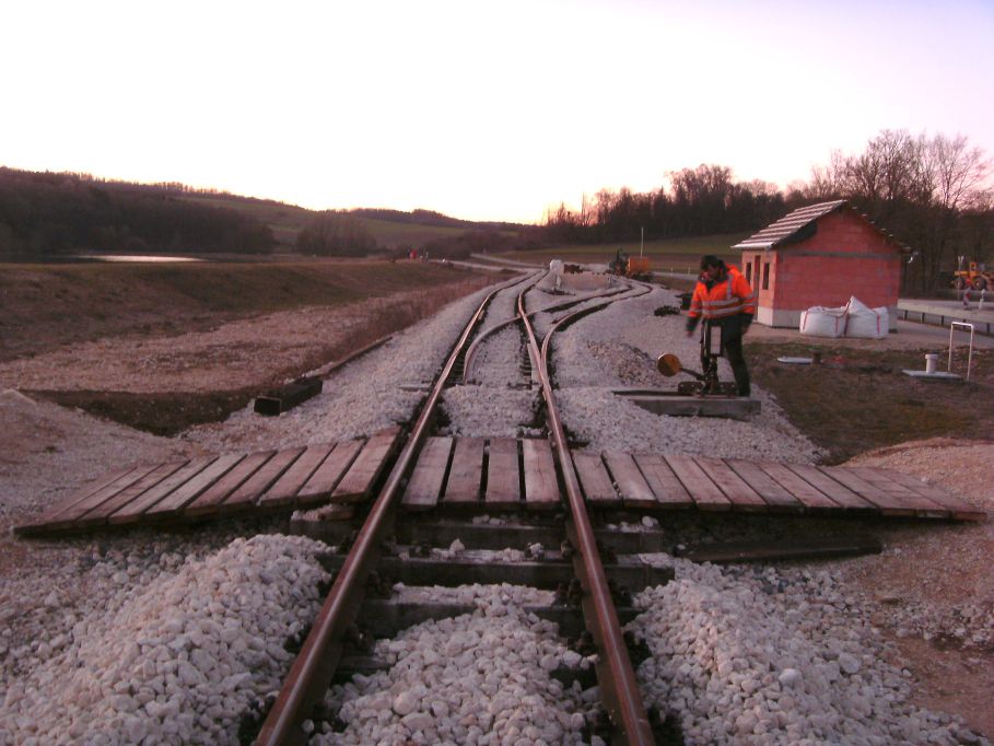 (Gr&ouml;&szlig;e ca. 106 kB)