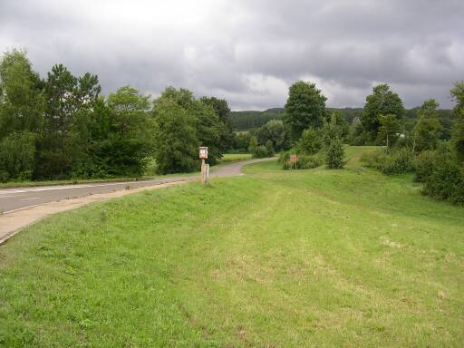 Bogen hinter Katzenstein, B&Uuml; (Gr&ouml;&szlig;e ca. 30 kB)
