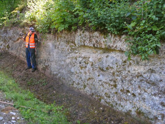 Arbeiten mit dem Hochdruckreiniger (Gr&ouml;&szlig;e ca. 80kB)