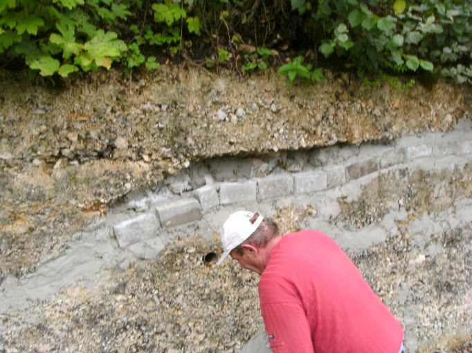 Ausmauern (Gr&ouml;&szlig;e ca. 79kB)