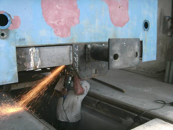 Neue Pufferbohle (Gr&ouml;&szlig;e ca. 30 kb)