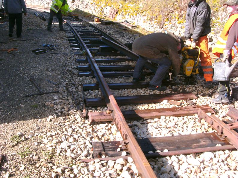  (Gr&ouml;&szlig;e ca. 144 kb)