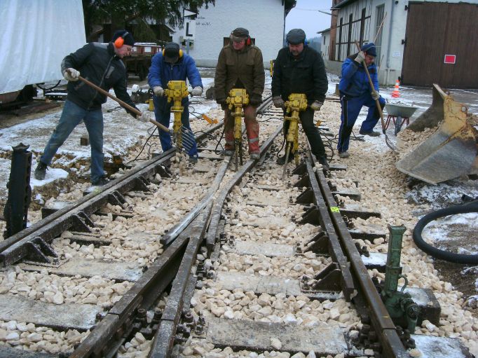 (Gr&ouml; ca. 102 Kb)