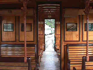 Wagen 7 von innen (Gr&ouml;&szlig;e 11 Kb)