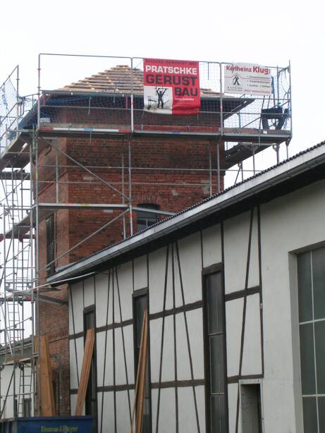 Der Wasserturm ist einger&uuml;stet (Gr&ouml;&szlig;e ca. 42 Kb)