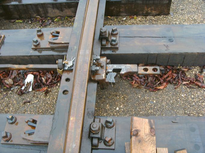 (Gr&ouml;&szlig;e ca. 80 kb)